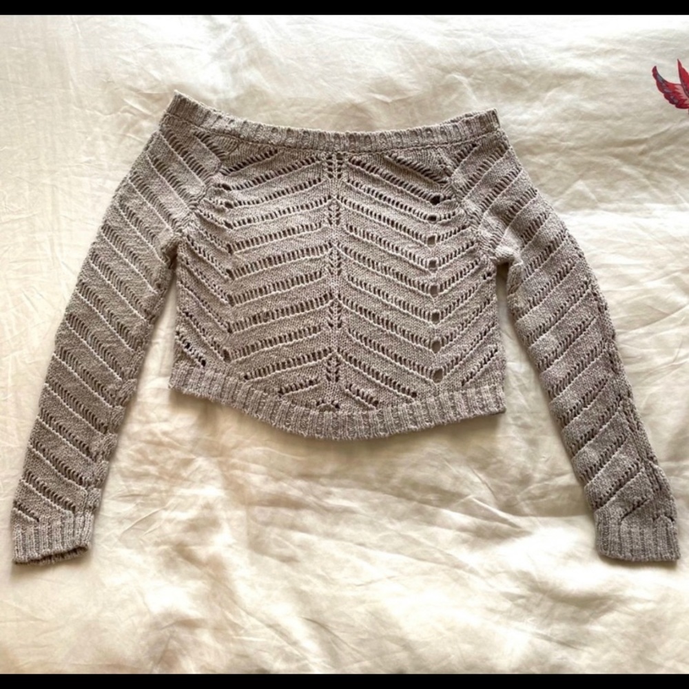 Knit crop top. Super cute! Size Xs